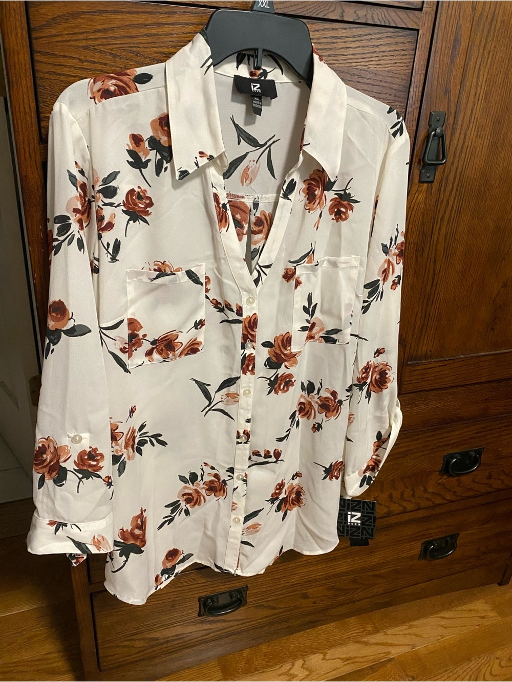 Iz Byer Cream Blouse with Rust Floral Print, Women’s XXL